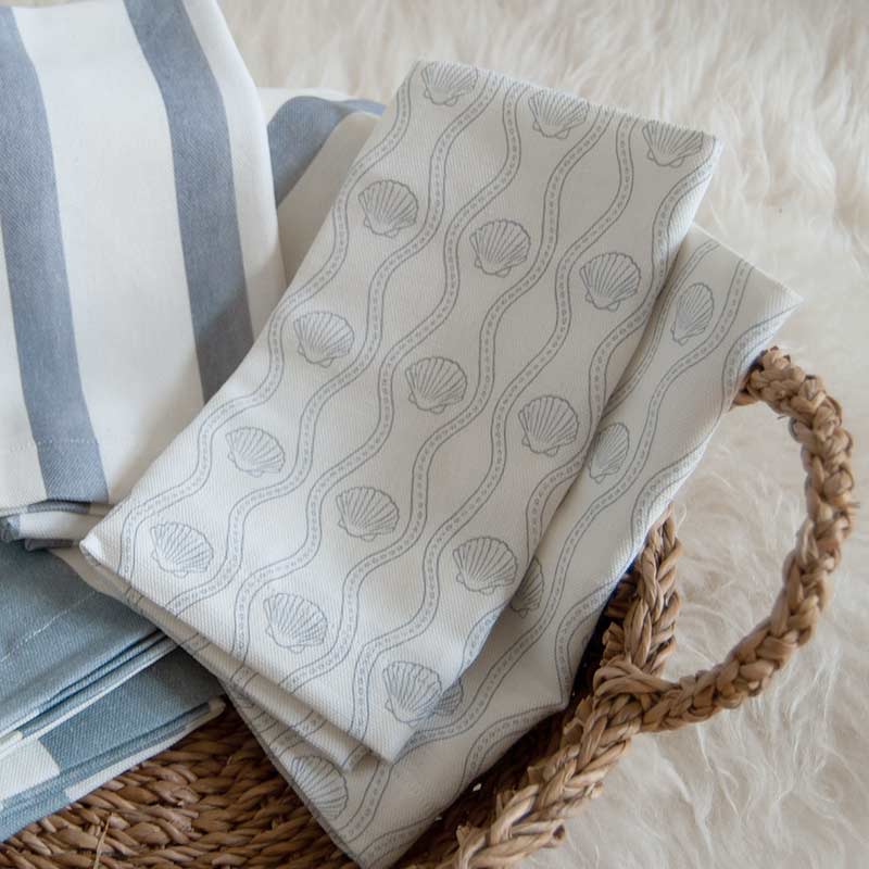 Blue Scallop Linen Napkin: 4 Set