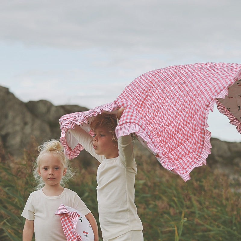 Cherry Ruffle Quilt & Pillow