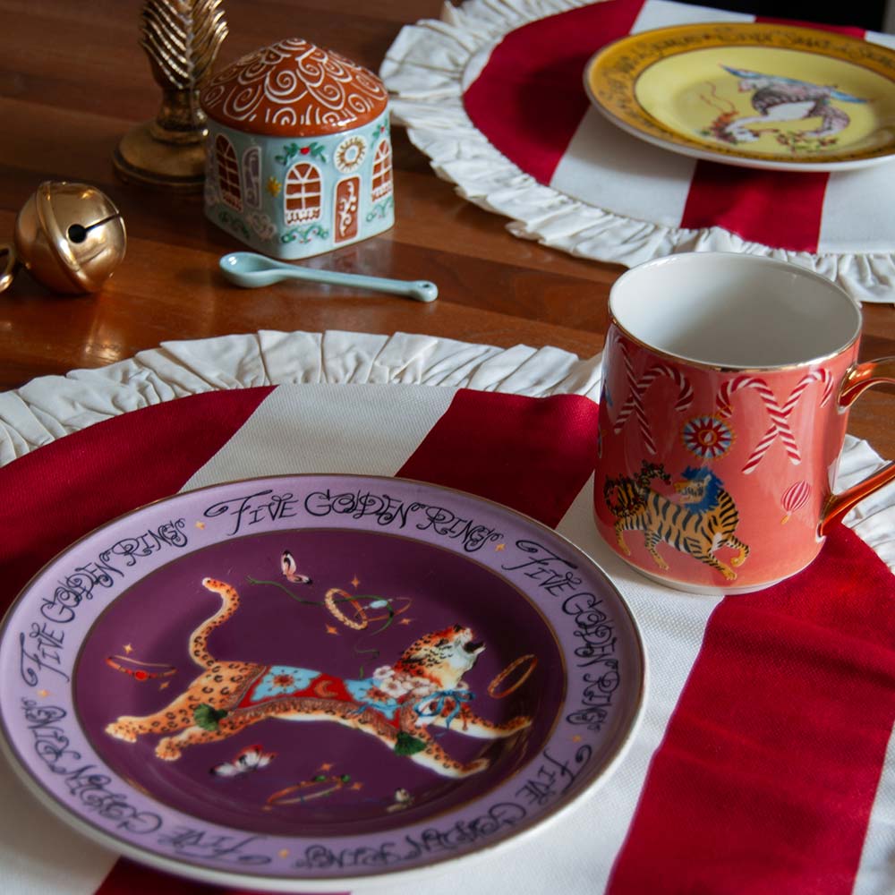 Round Ruffled Placemat - Red